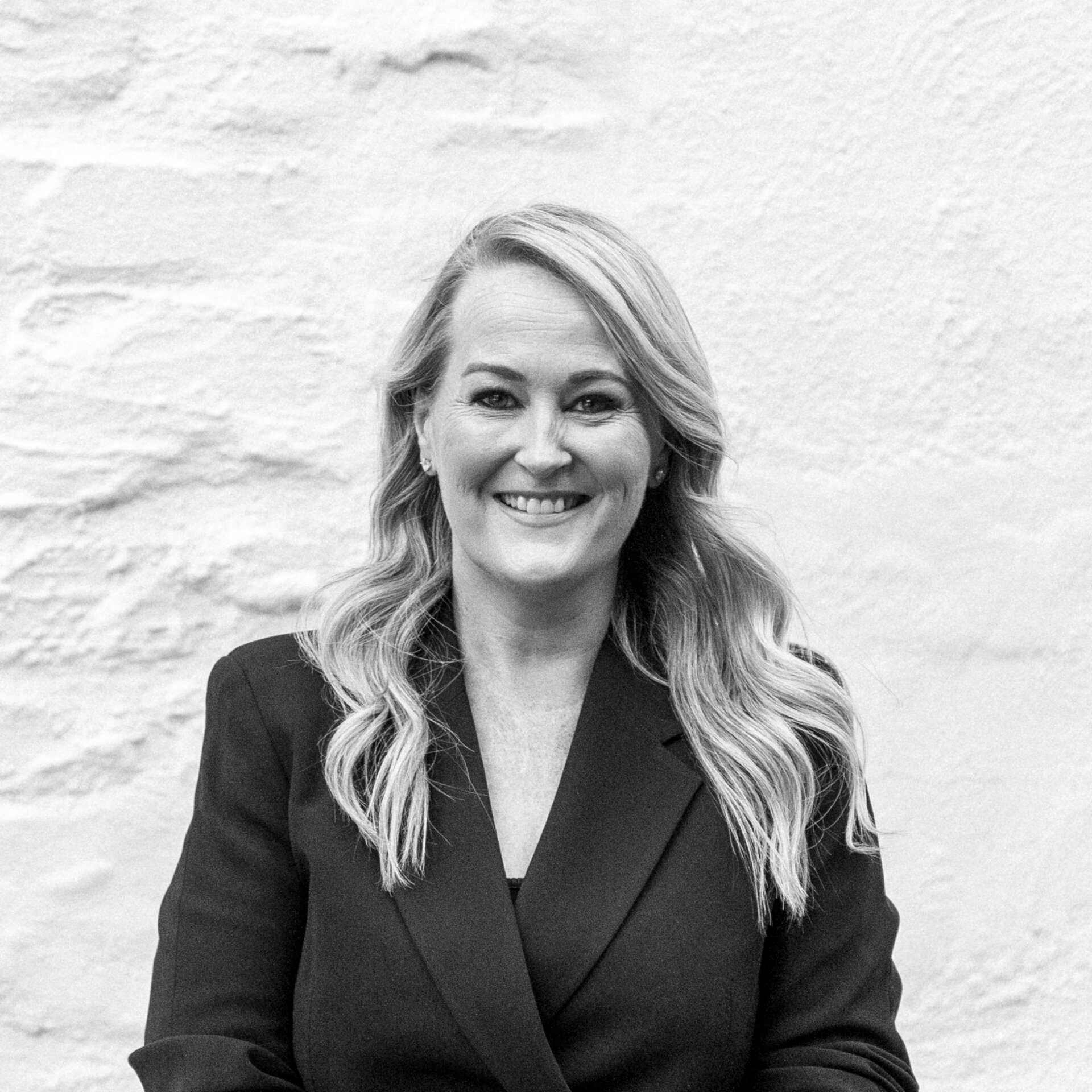 Cecilia White - Cropped